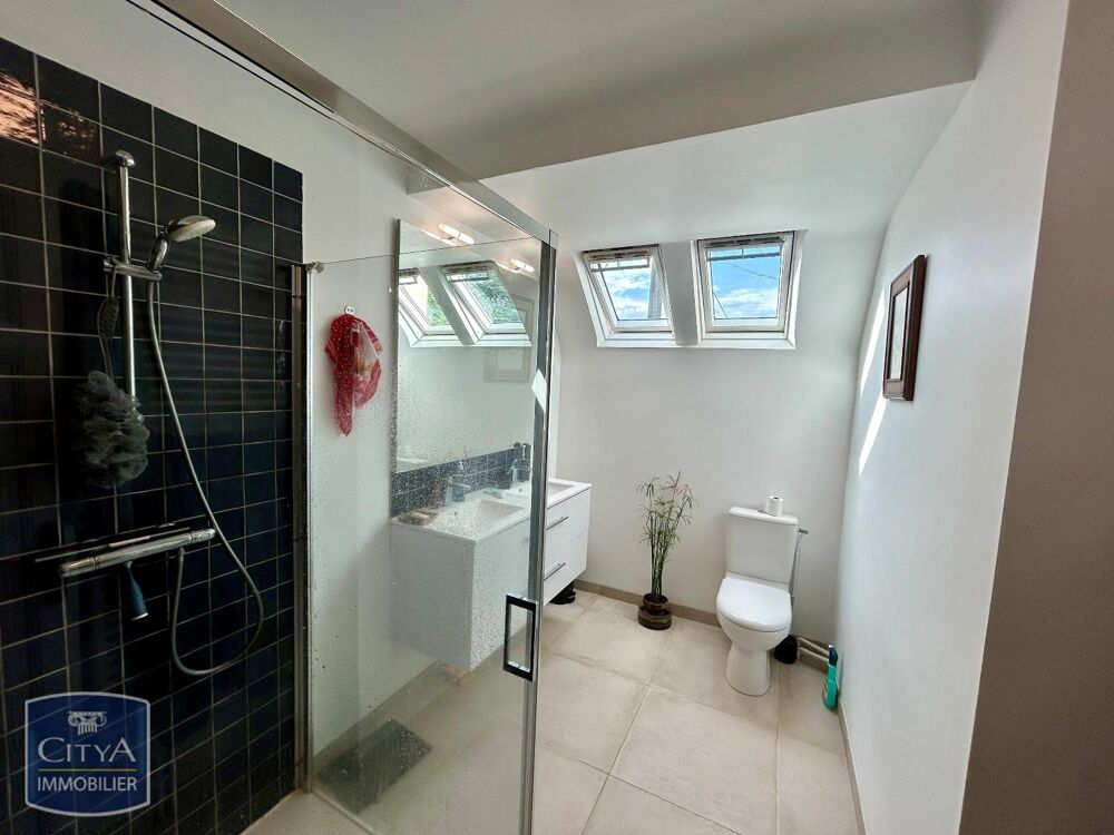location Maison - 5 pièce(s) - 135 m² Saint-Pierre-des-Corps (37700)
