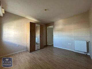  Appartement à louer 2 pièces 45 m²
