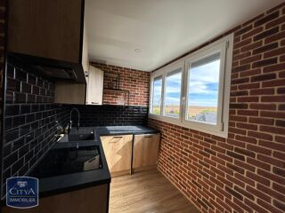  Appartement à louer 4 pièces 74 m²