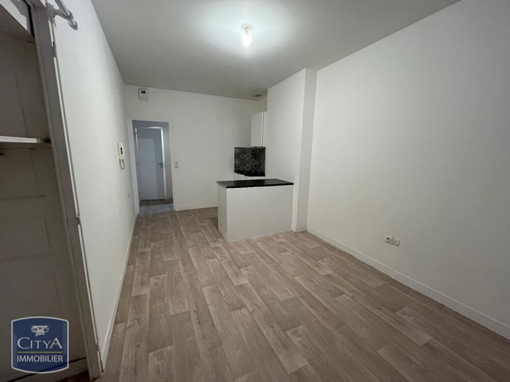 À LOUER : Découvrez ce charmant appartement T1 situé au ....