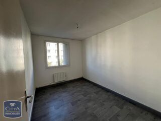  Appartement à louer 3 pièces 63 m²