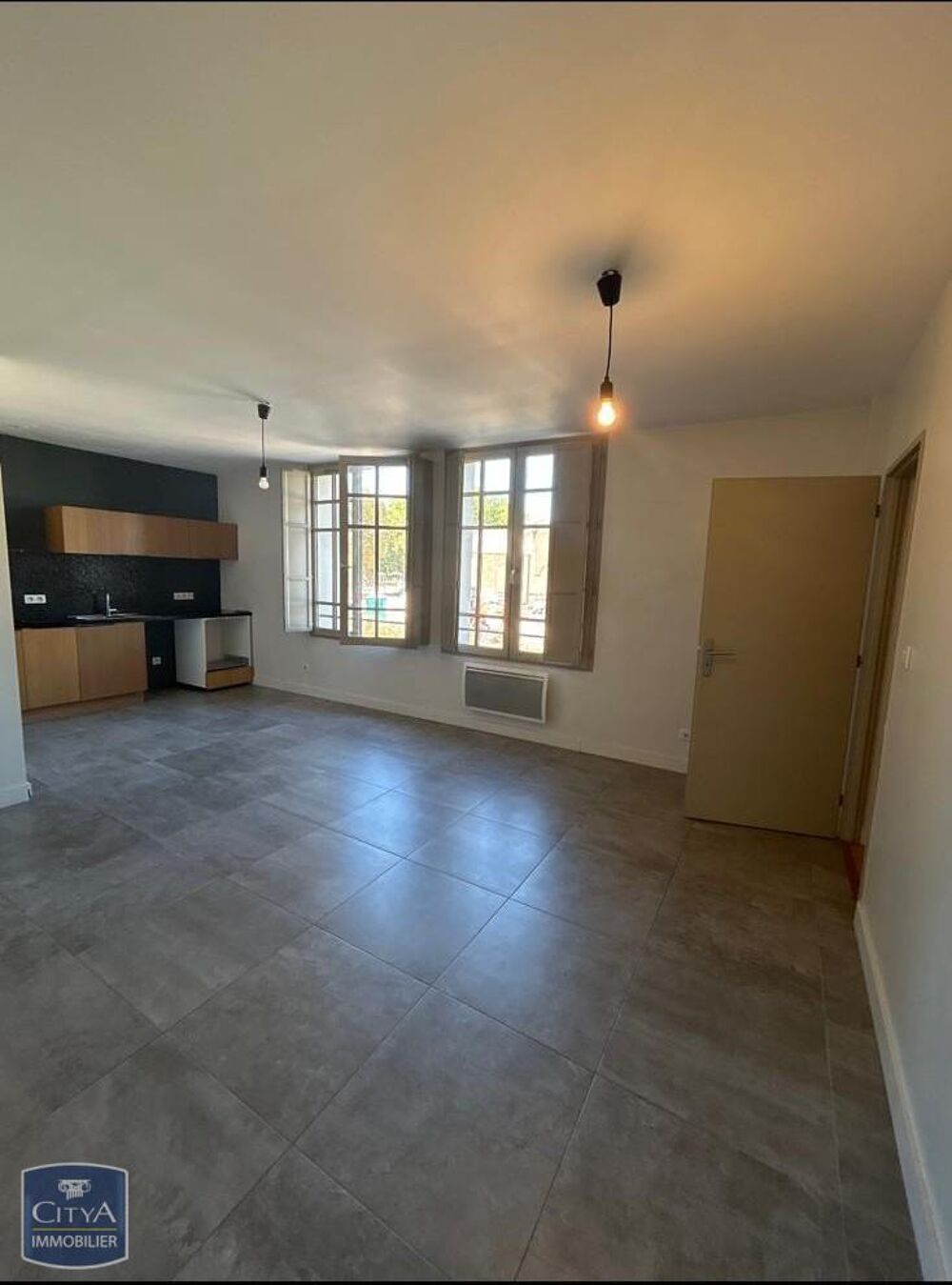 location Appartement - 2 pièce(s) - 50 m² Montpellier (34000)