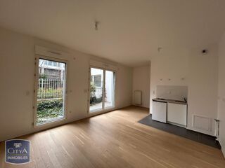 Appartement à louer 1 pièce 33 m²