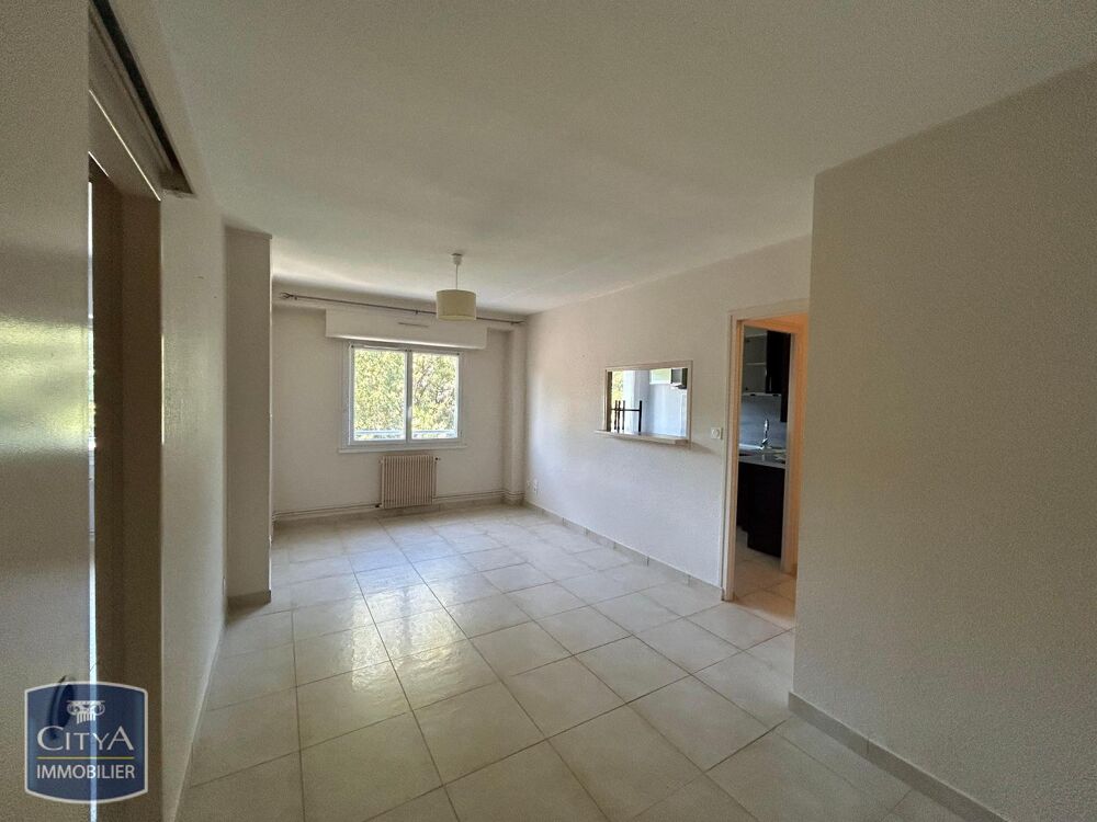 location Appartement - 2 pièce(s) - 48 m² Tulle (19000)