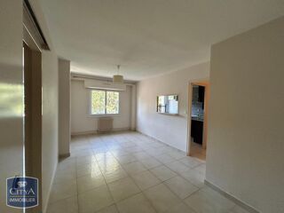  Appartement à louer 2 pièces 48 m²