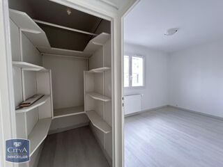  Appartement � louer 2 pi�ces 50 m�