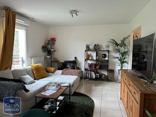  Appartement � louer 4 pi�ces 75 m�