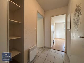  Appartement à louer 2 pièces 48 m²