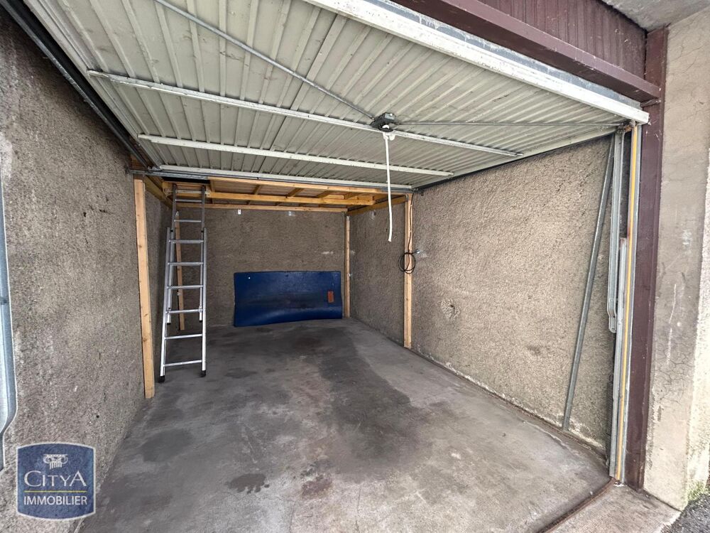 location Parking / Garage - 12 m² Chambéry (73000)