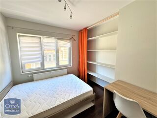  Appartement à louer 4 pièces 78 m²