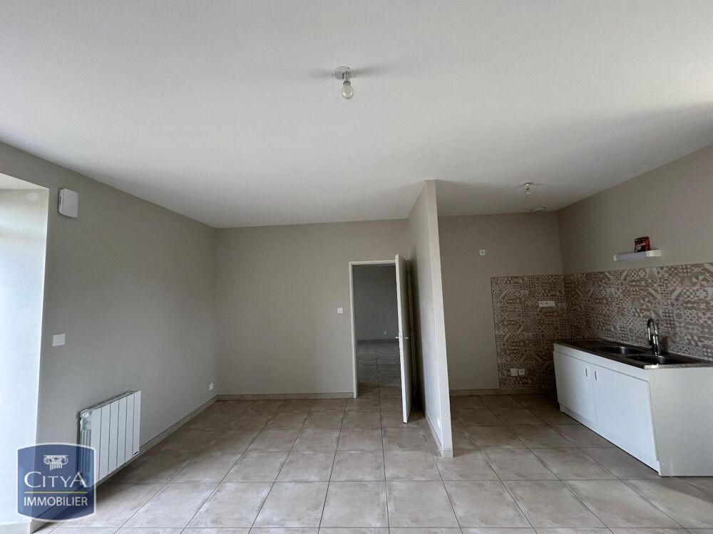location Maison - 2 pièce(s) - 51 m² Douadic (36300)