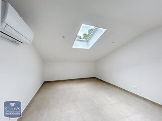  Appartement à louer 1 pièce 22 m²
