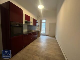  Appartement à louer 2 pièces 78 m²