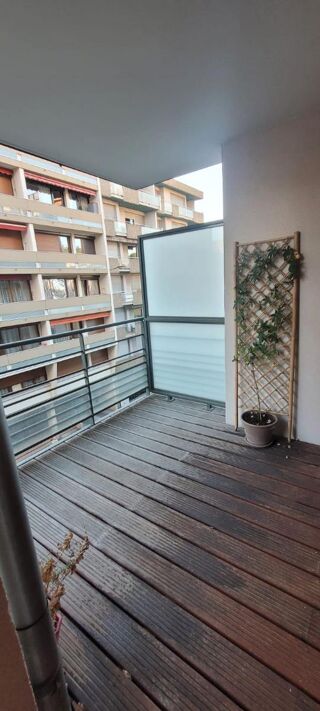  Appartement à louer 2 pièces 41 m²