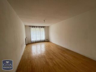  Appartement à louer 4 pièces 88 m²