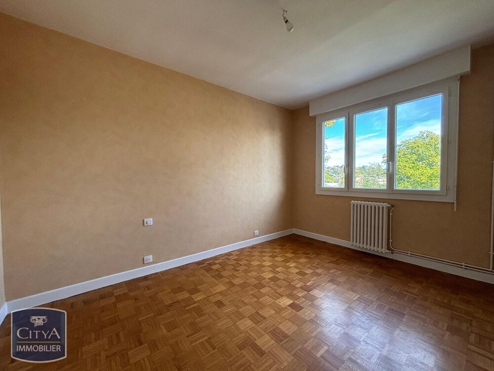 À LOUER : Appartement T2 à Brive la Gaillarde, situé dan....