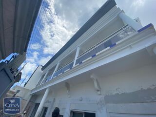  Maison à louer 7 pièces 171 m²
