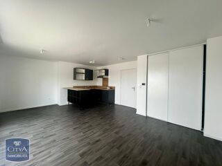  Appartement à louer 3 pièces 69 m²