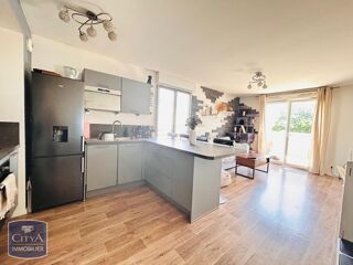  Appartement à louer 3 pièces 60 m²