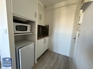  Appartement à louer 1 pièce 18 m²
