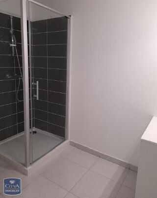 Appartement à louer 2 pièces 40 m²