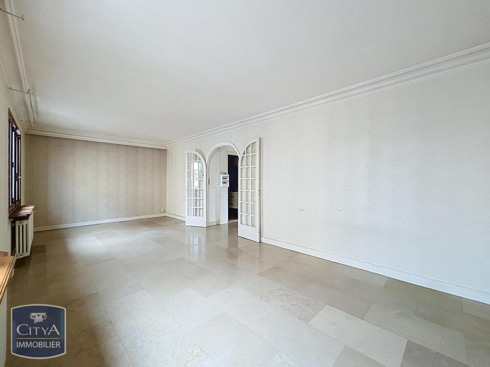 location Appartement - 3 pièce(s) - 76 m² Saint-Priest (69800)