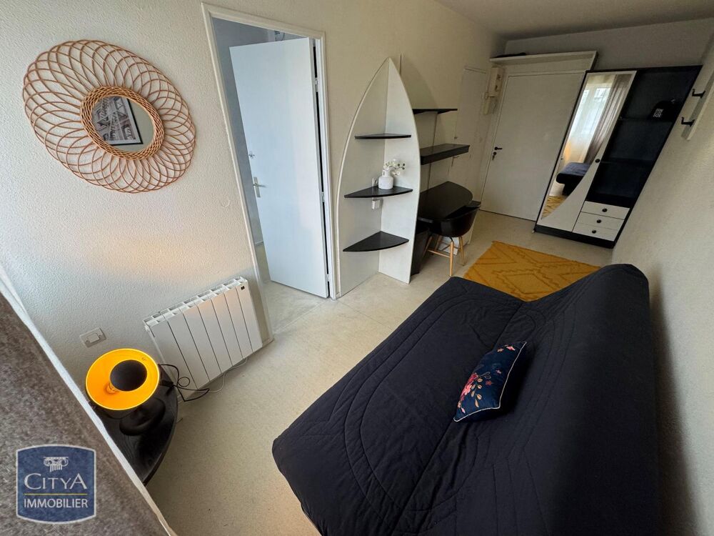 location Appartement - 3 pièce(s) - 32 m² Poitiers (86000)