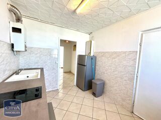  Appartement à louer 3 pièces 64 m²