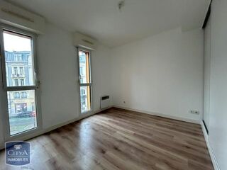  Appartement à louer 4 pièces 78 m²