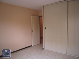  Appartement à louer 3 pièces 58 m²