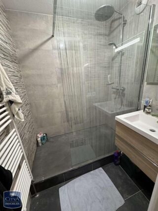 Appartement à louer 3 pièces 67 m²