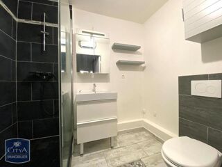  Appartement à louer 3 pièces 54 m²