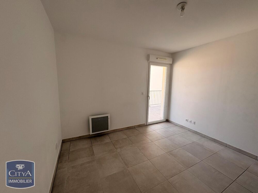 A LOUER -- ARLES (13200) -- APPARTEMENT 3 PIECES -- RESI....