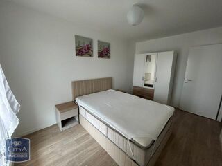  Appartement à louer 2 pièces 40 m²