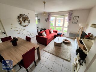  Appartement à louer 2 pièces 56 m²
