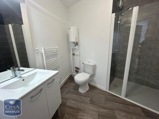  Appartement à louer 2 pièces 43 m²