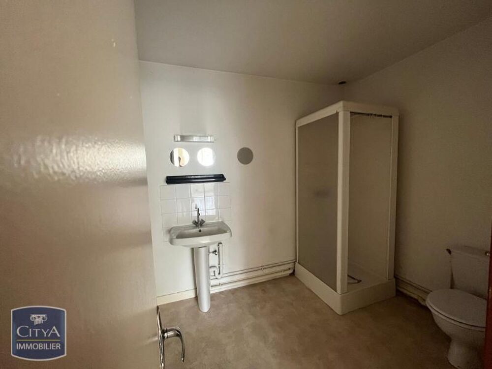 À LOUER : Appartement T2 situé à Tulle, dans le départem....