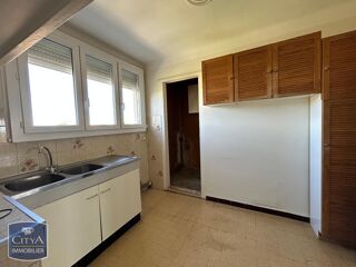  Appartement à louer 3 pièces 64 m²