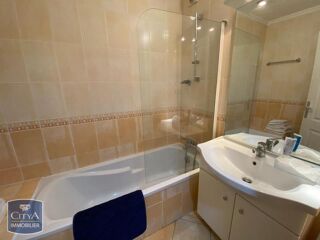  Appartement à louer 1 pièce 27 m²