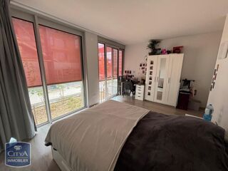  Appartement à louer 4 pièces 116 m²