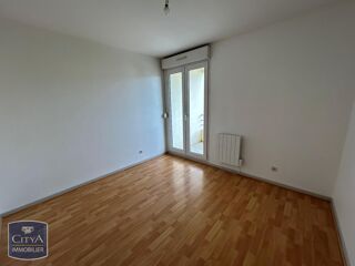 Appartement à louer 3 pièces 66 m²