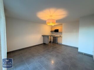  Appartement à louer 2 pièces 43 m²