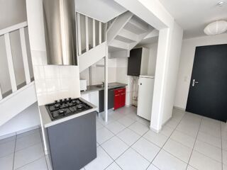  Appartement à louer 3 pièces 67 m²