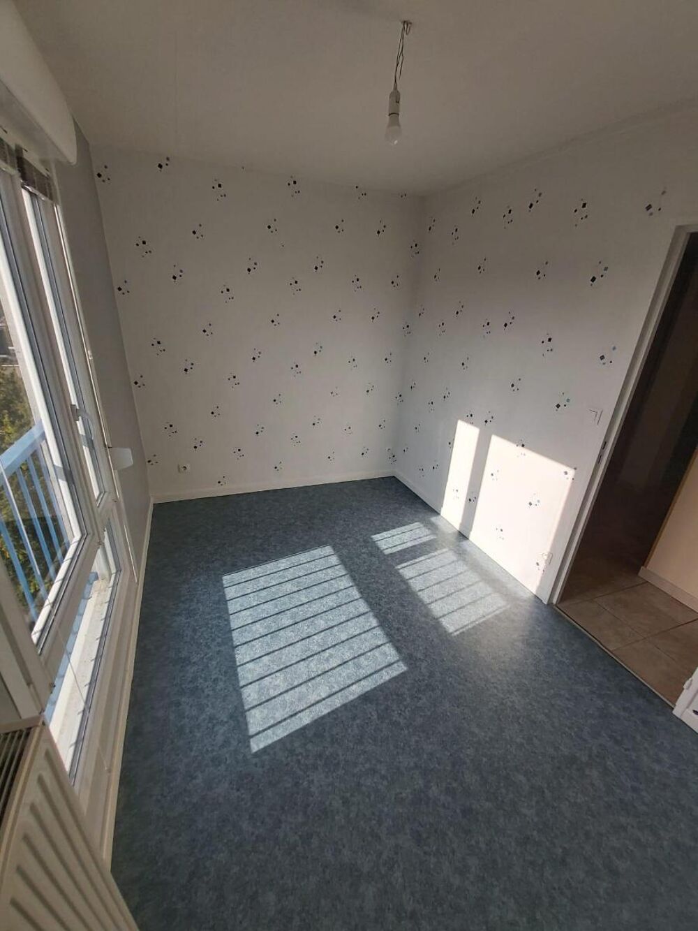 location Appartement - 4 pièce(s) - 77 m² Montbéliard (25200)