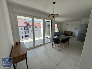  Appartement à louer 3 pièces 69 m²
