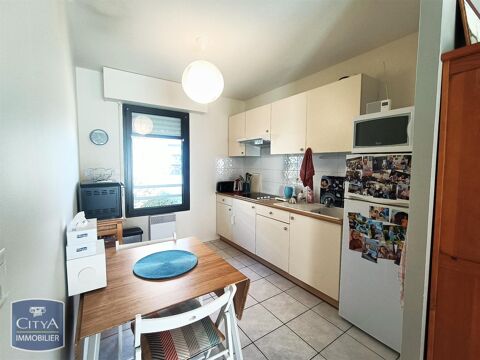  Appartement  louer 4 pices 82 m