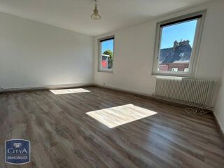  Appartement à louer 3 pièces 83 m²
