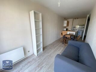 Appartement à louer 2 pièces 40 m²