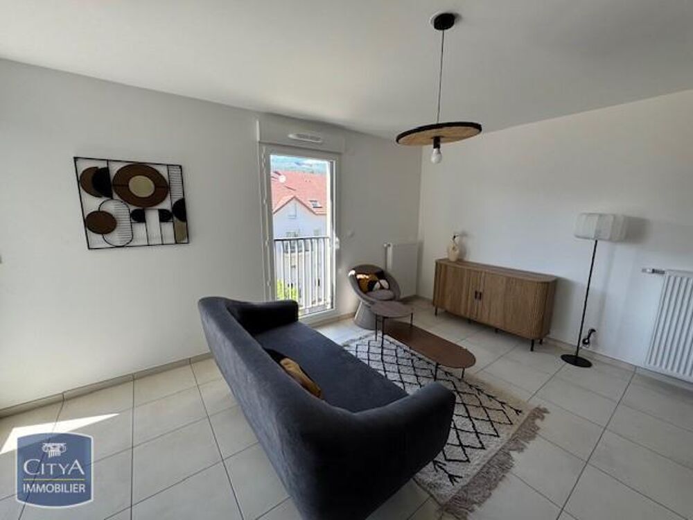 location Appartement - 3 pièce(s) - 69 m² Saint-Genis-Pouilly (01630)