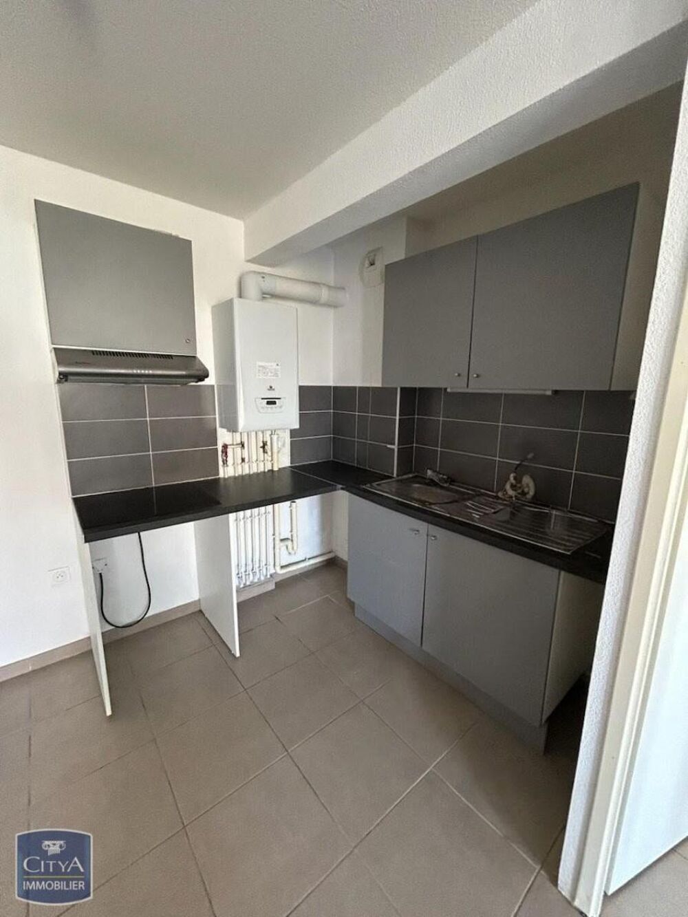À LOUER : Découvrez cet appartement T3 idéalement situé ....